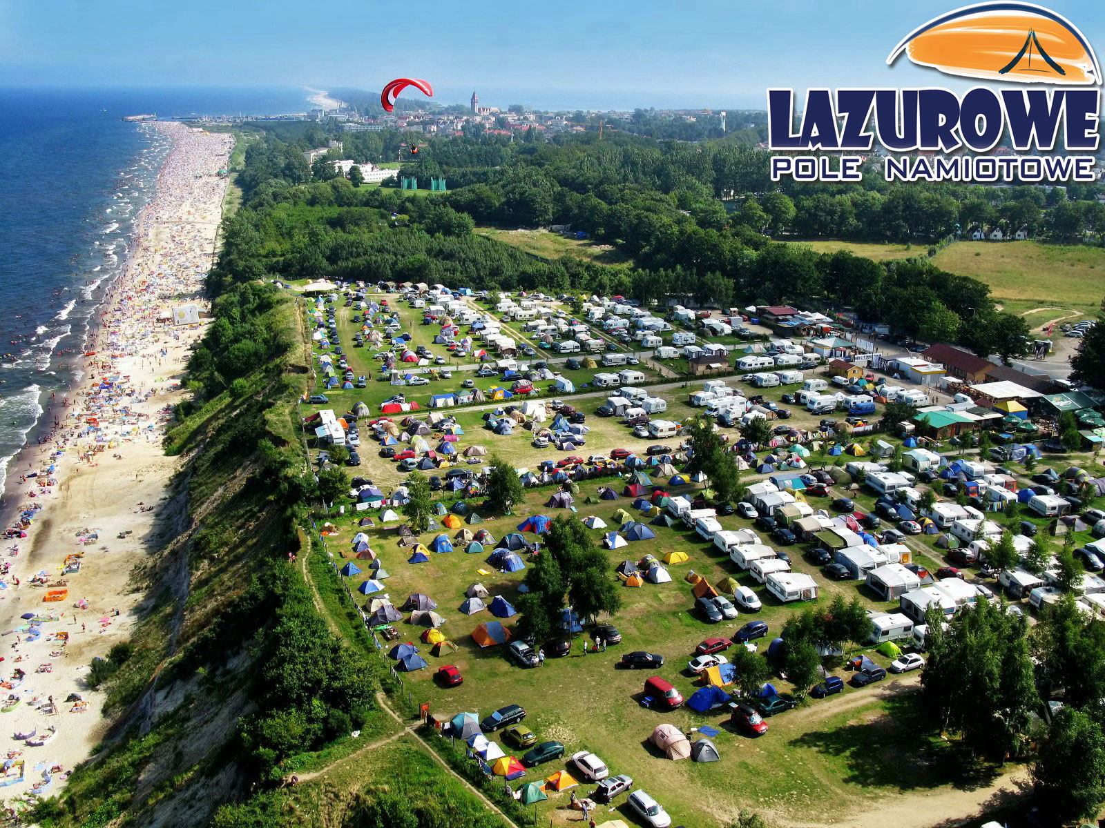 najwiksze pole namiotowe campingowe nad morzem noclegi namioty campingi nad morzem LAZUROWE Polska Batyk